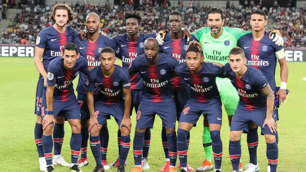 但她在球迷 但她在球迷