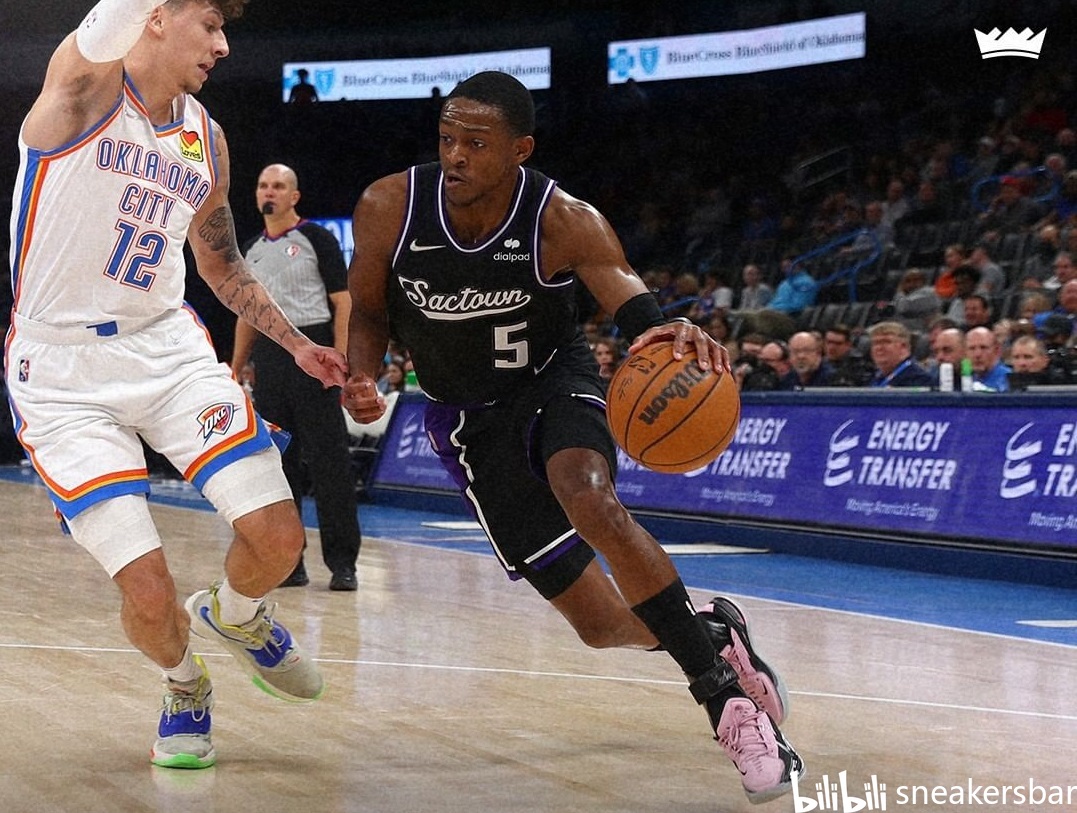 篮球联赛中 篮球联赛中